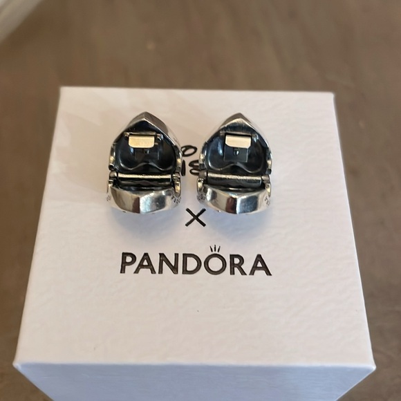 New Authentic Disney x Pandora Vintage Mickey Mouse enamel heart clip charms - Picture 5 of 6